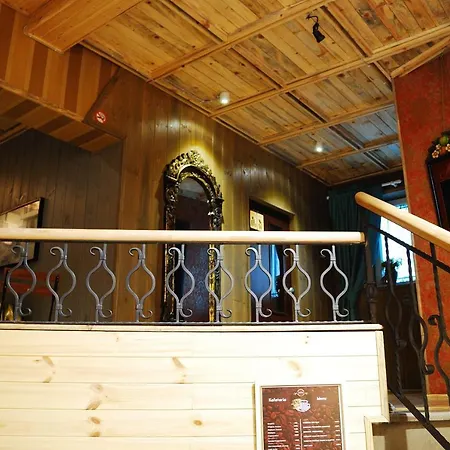 London Hotel