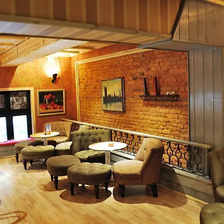 Hotel London *