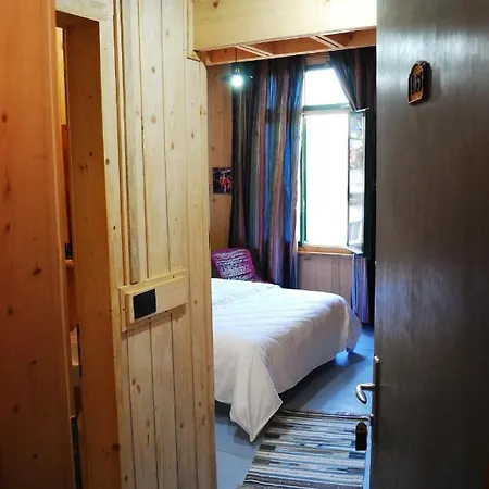 London Hotel